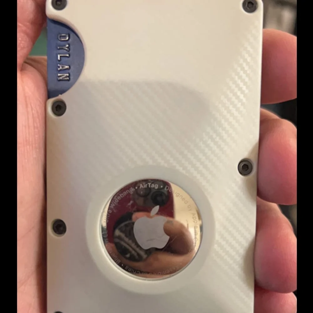 Airtag Wallet with Money Strap